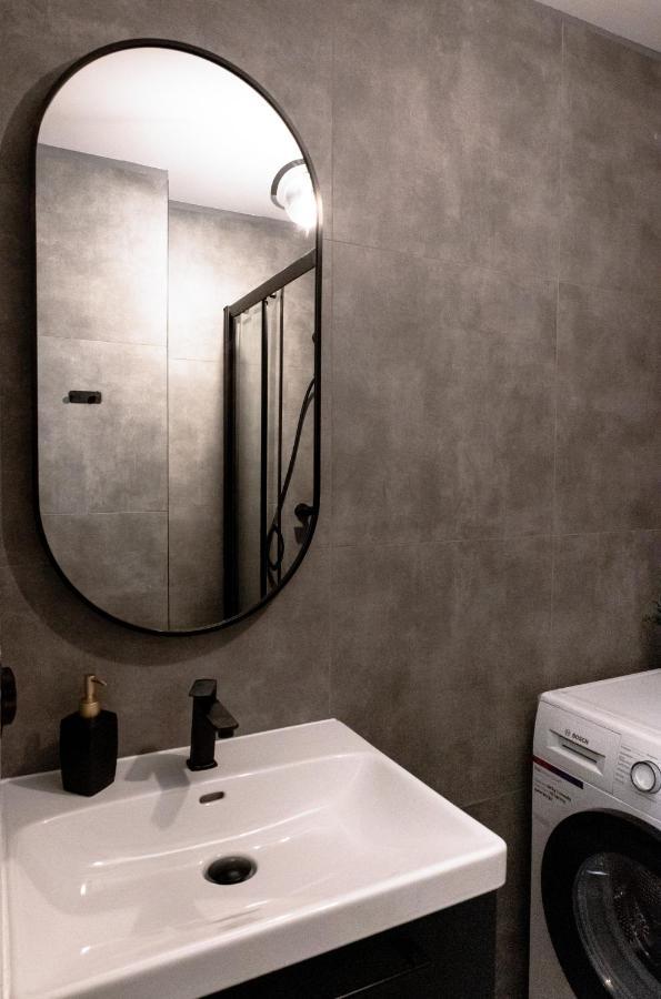Clicktheflat Conrada * Warszawa